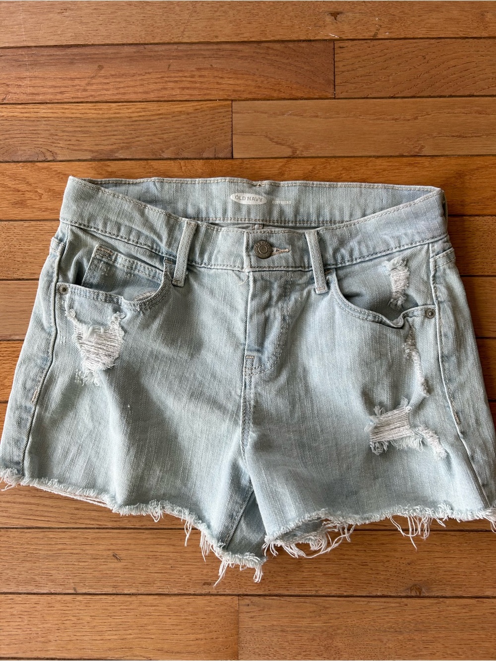 LNC Old Navy boyfriend distressed shorts